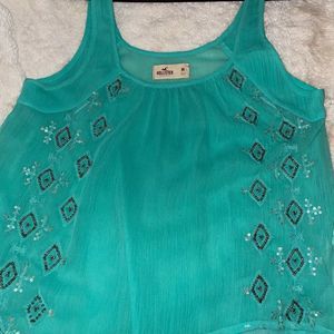 HOLLISTER beaded sheer turquoise tank. Size M